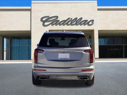 2023 Cadillac XT6 Premium Luxury FWD