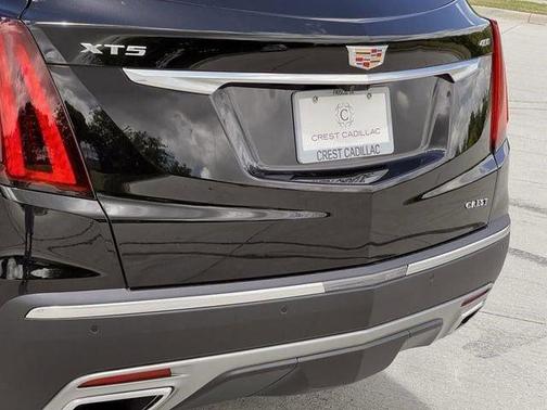 Stellar Black Metallic 2026 Cadillac XT5 Premium Luxury