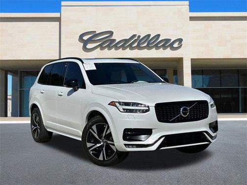 2021 Volvo XC90 T6 R-Design