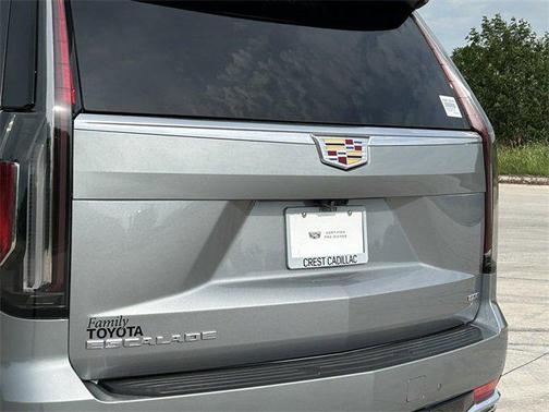 2024 Cadillac Escalade ESV Premium Luxury