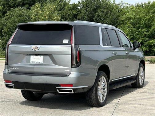 2024 Cadillac Escalade ESV Premium Luxury