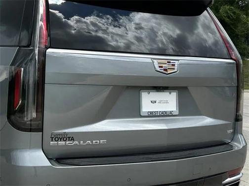 2024 Cadillac Escalade ESV Premium Luxury