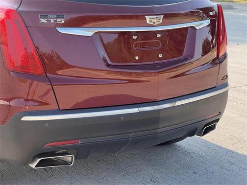 2017 Cadillac XT5 Premium Luxury