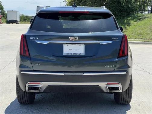 2021 Cadillac XT5 Premium Luxury