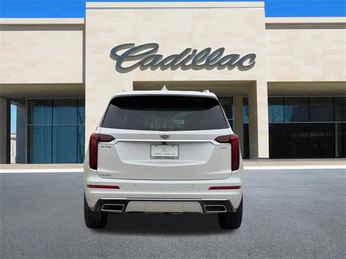 2025 Cadillac XT6 Premium Luxury FWD