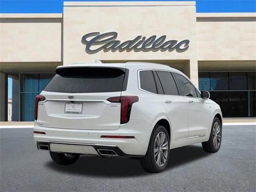 2025 Cadillac XT6 Premium Luxury FWD
