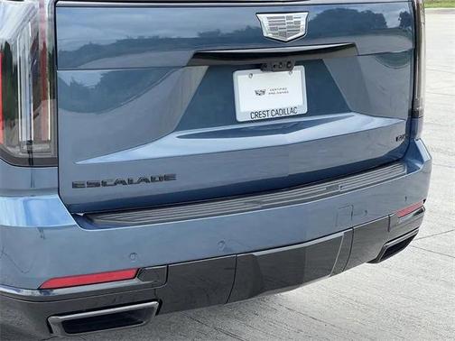 2025 Cadillac Escalade Sport