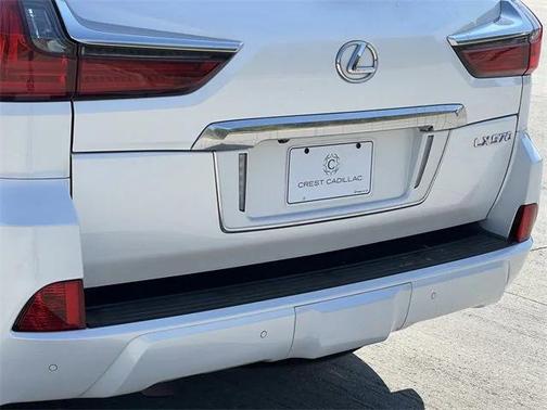2021 Lexus LX 570 Three-Row