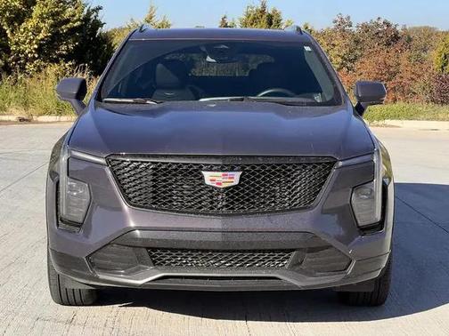 2025 Cadillac XT4 Sport