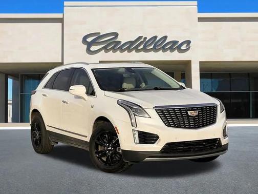 2022 Cadillac XT5 Premium Luxury