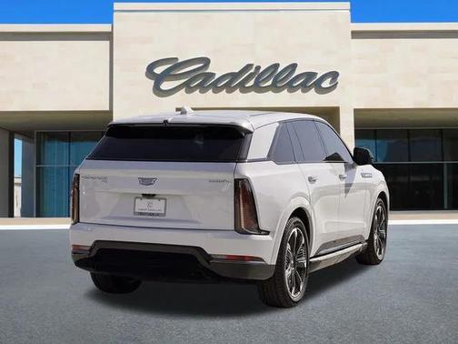 2025 Cadillac Escalade IQ Sport 2