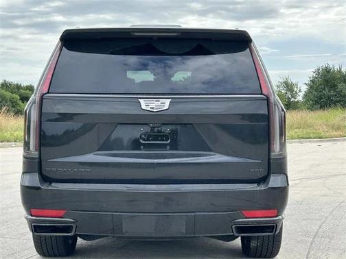 2024 Cadillac Escalade ESV Sport Platinum