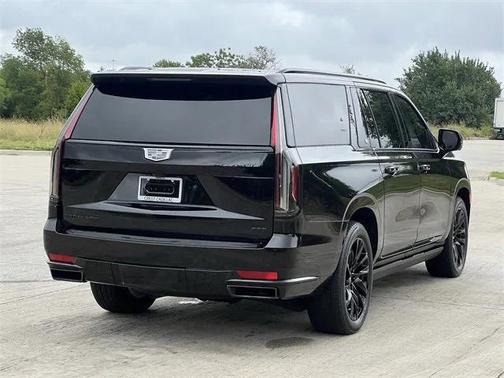 2024 Cadillac Escalade ESV Sport Platinum