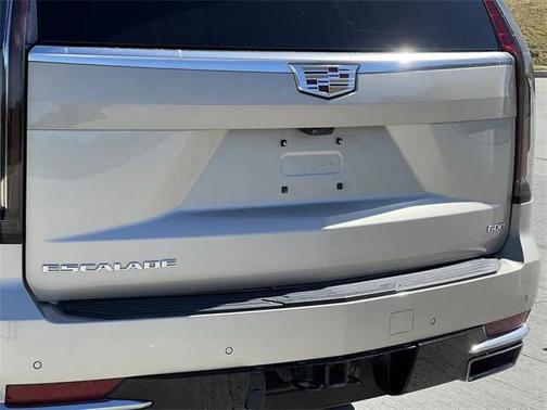 2023 Cadillac Escalade ESV Premium Luxury