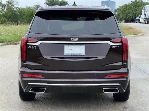 2021 Cadillac XT6 Luxury FWD