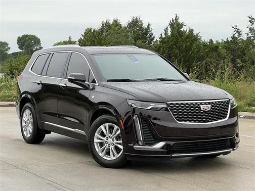 2021 Cadillac XT6 Luxury FWD