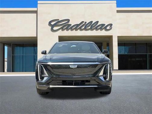 2025 Cadillac LYRIQ Luxury 1