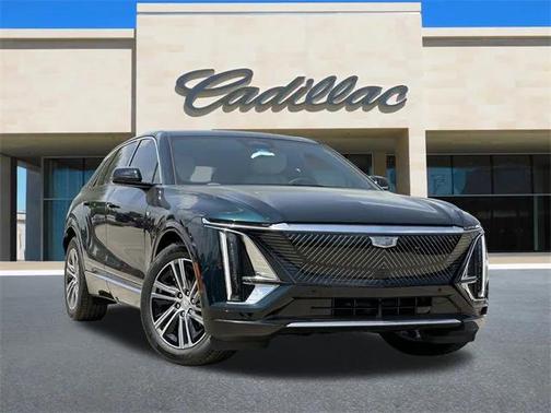 2025 Cadillac LYRIQ Luxury 1