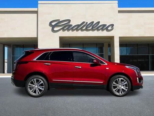 2026 Cadillac XT5 Premium Luxury