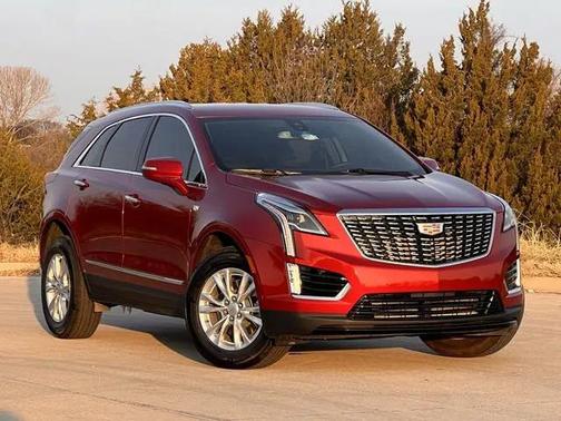 2026 Cadillac XT5 Luxury