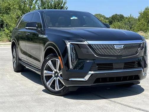 2025 Cadillac Escalade IQ Luxury 2
