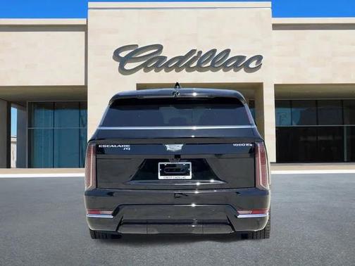 2025 Cadillac Escalade IQ Luxury 2
