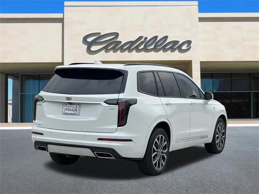 2022 Cadillac XT6 Sport AWD