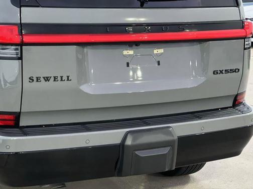 2025 Lexus GX 550 Luxury