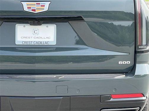 2025 Cadillac Escalade Sport