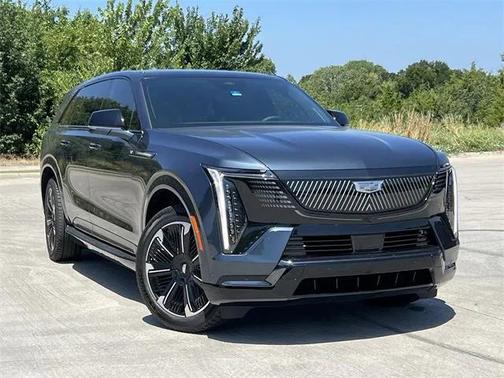 2025 Cadillac Escalade IQ Sport 2