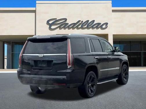 2019 Cadillac Escalade Luxury