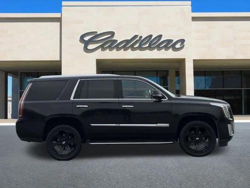 2019 Cadillac Escalade Luxury