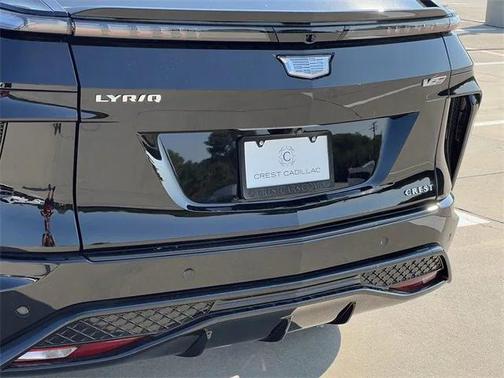 2026 Cadillac LYRIQ V Premium