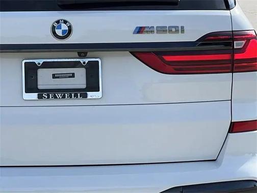 2020 BMW X7 M50i