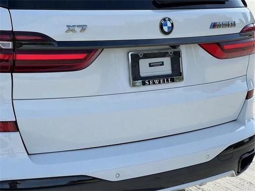2020 BMW X7 M50i
