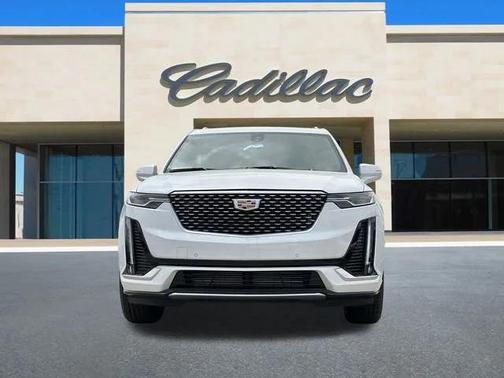 2025 Cadillac XT6 Luxury FWD