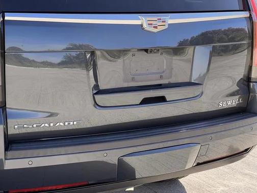 2019 Cadillac Escalade Premium Luxury