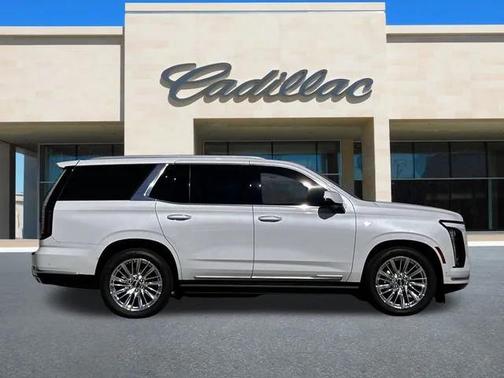 2026 Cadillac Escalade Luxury