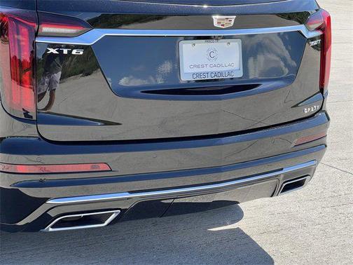 2025 Cadillac XT6 Luxury FWD
