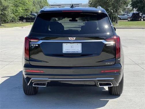 2025 Cadillac XT6 Luxury FWD