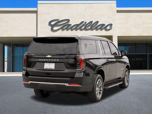 2025 Chevrolet Suburban LS