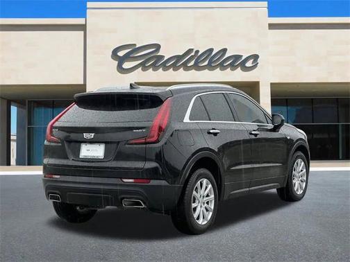 2022 Cadillac XT4 Luxury