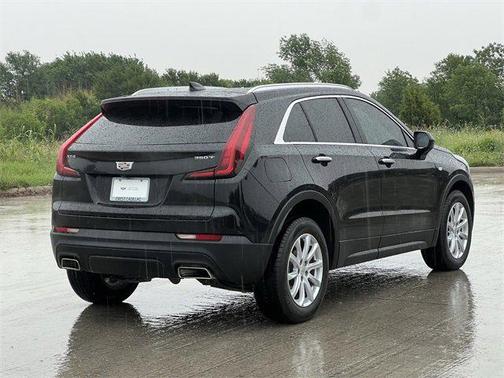 2022 Cadillac XT4 Luxury