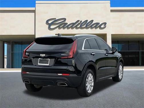 2022 Cadillac XT4 Luxury