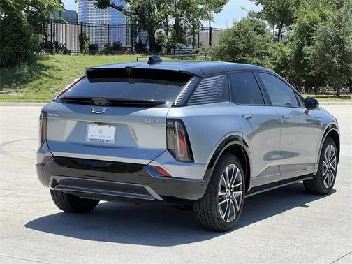 2025 Cadillac OPTIQ Sport 1