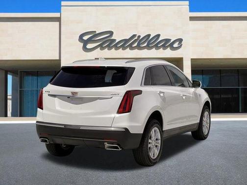 2026 Cadillac XT5 Luxury