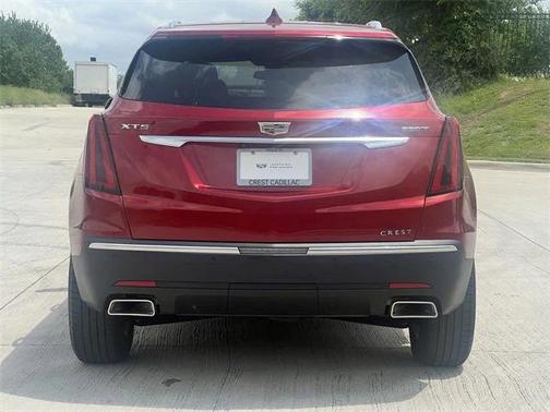 2023 Cadillac XT5 Luxury