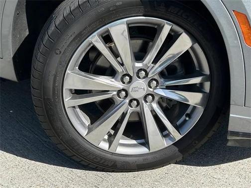 2023 Cadillac XT6 Premium Luxury AWD