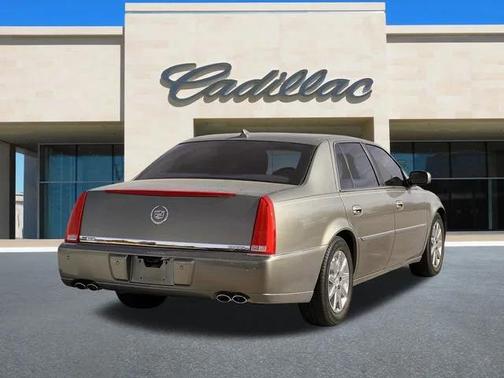 2011 Cadillac DTS Premium Collection