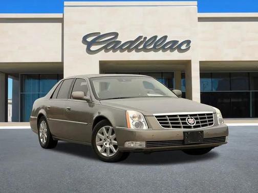2011 Cadillac DTS Premium Collection
